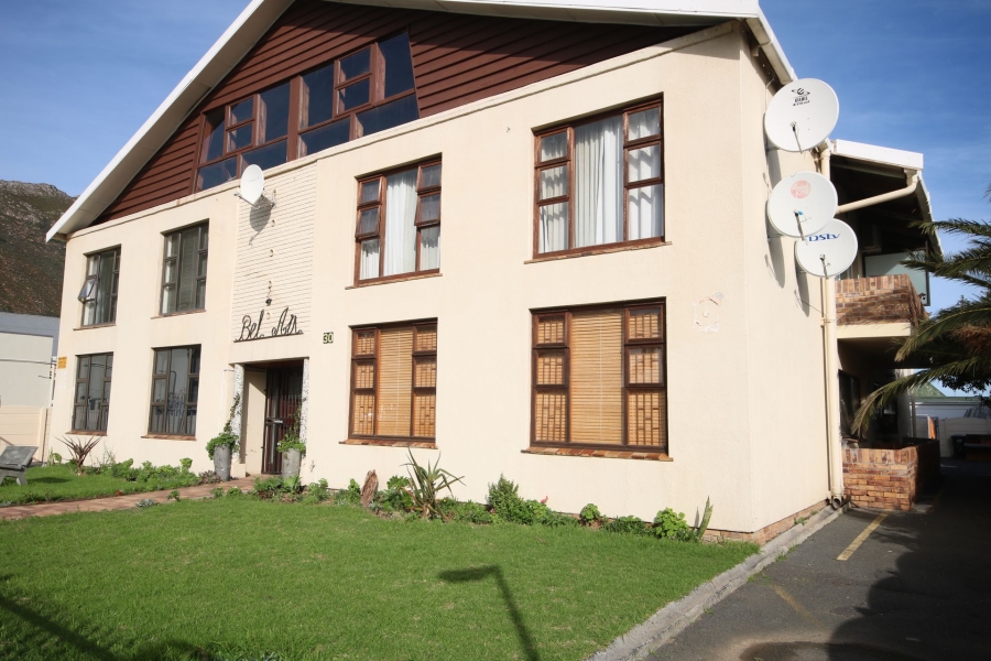 2 Bedroom Property for Sale in Gordons Bay Village Western Cape